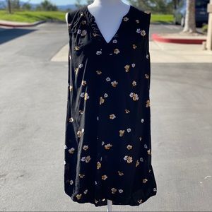 Old navy sleeveless dress Large